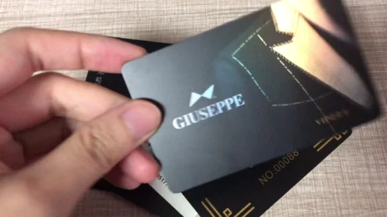 Tamanho padrão personalizado Cr80 PVC PETG Material Gift Card Chip sem contato Cartão de PVC IC Smart Card Cartão de crédito Cartão bancário NFC Cartão RFID